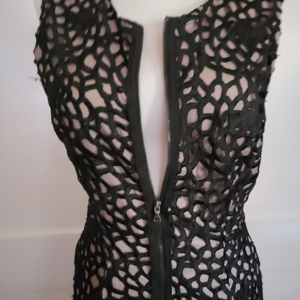 Tahari Black zipper front A-line dress Size 4